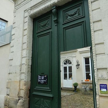 Bed and Breakfast Maison Bossoreil Анже Экстерьер фото