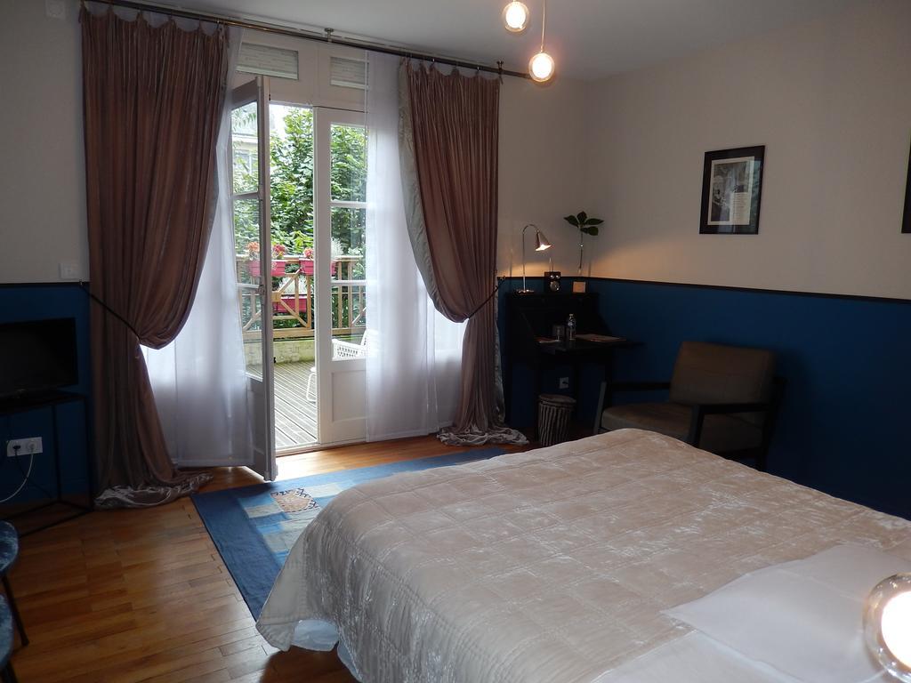 Bed and Breakfast Maison Bossoreil Анже Экстерьер фото