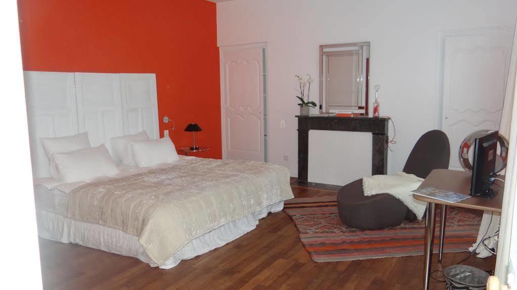 Bed and Breakfast Maison Bossoreil Анже Экстерьер фото